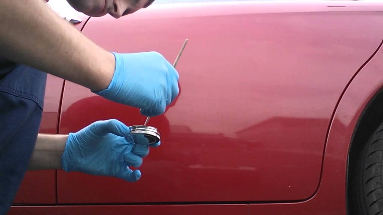 Как избежать сколов и царапин на краске автомобиля